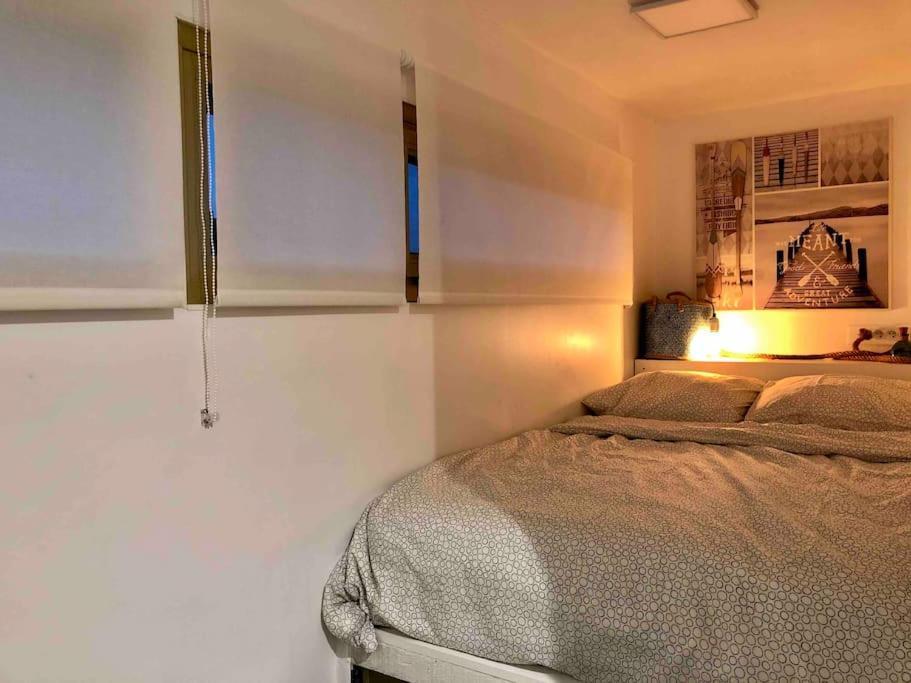Ferienwohnung Le Brusc. Design, Parking, Wifi & Double Vue! Six-Fours-les-Plages Exterior foto